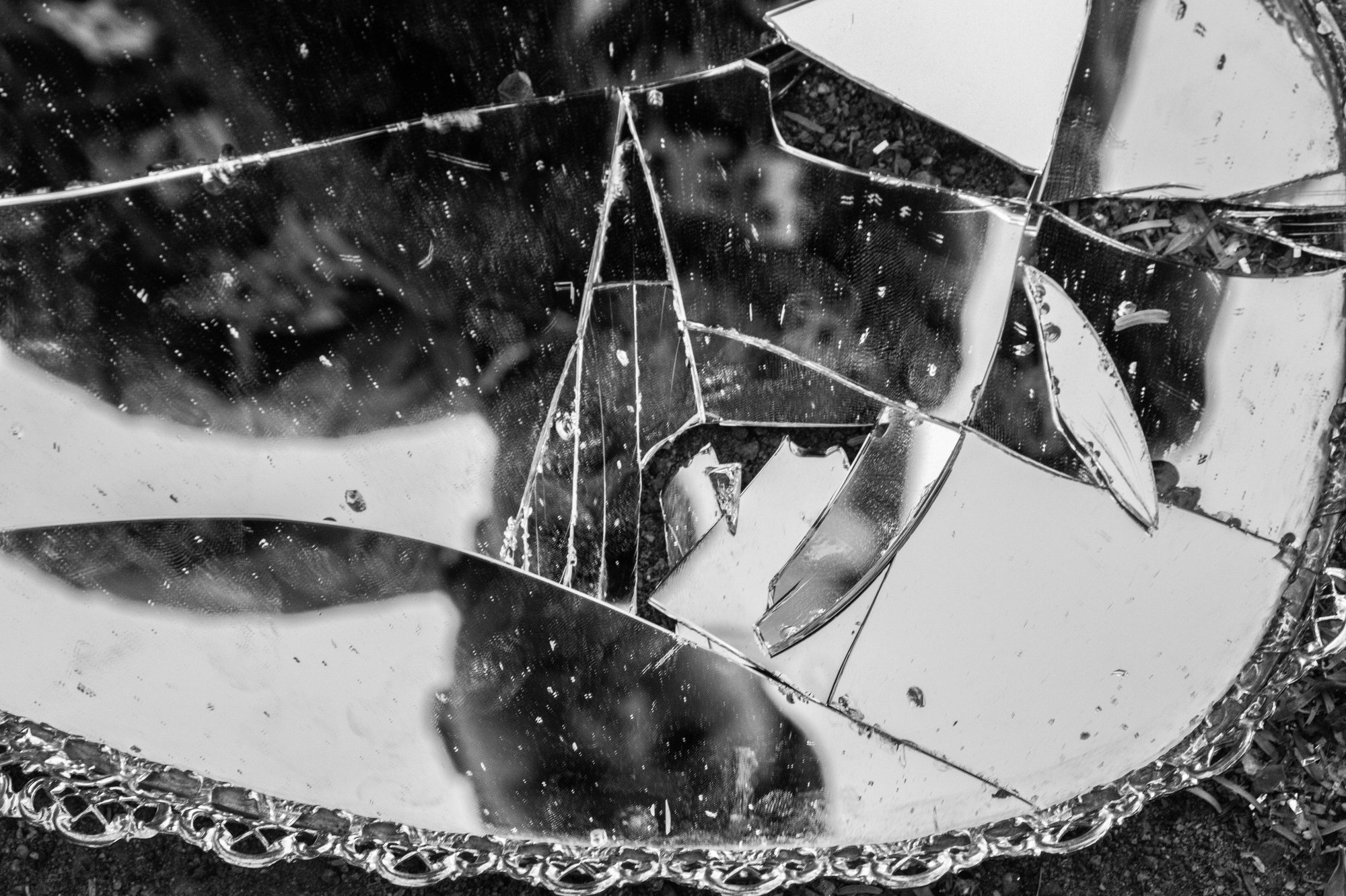 Broken mirror — why anxiety treatment may stall when trauma is untreated, Exxceed Wellness, Hayward CA